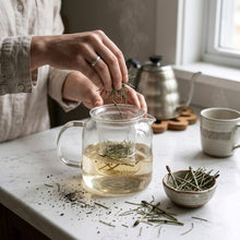 Premium Dried Horsetail Herb – Field Horsetail Tea