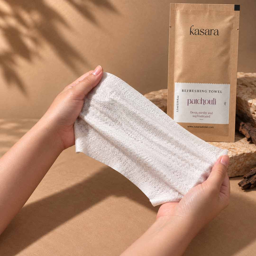 Kasara Refreshing Wipes with Patchouli Scent ( 10pcs )